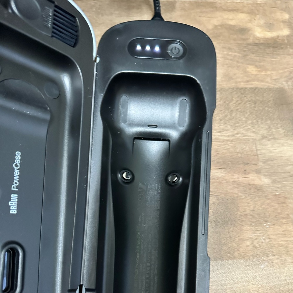 Braun Series 9 Sport+ Electric Shaver EUC - Picture 9 of 9
